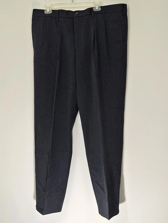 Dockers Other - Dockers Signature Khaki Classic Fit D3 Classic Fit Dress Pants in Gray Waist 40